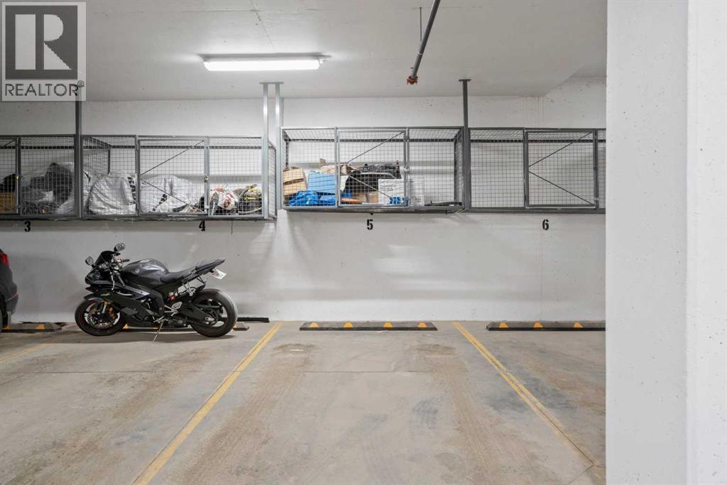 Single Family House for Sale in   Spring Creek Common SW Springbank Hill Calgary 