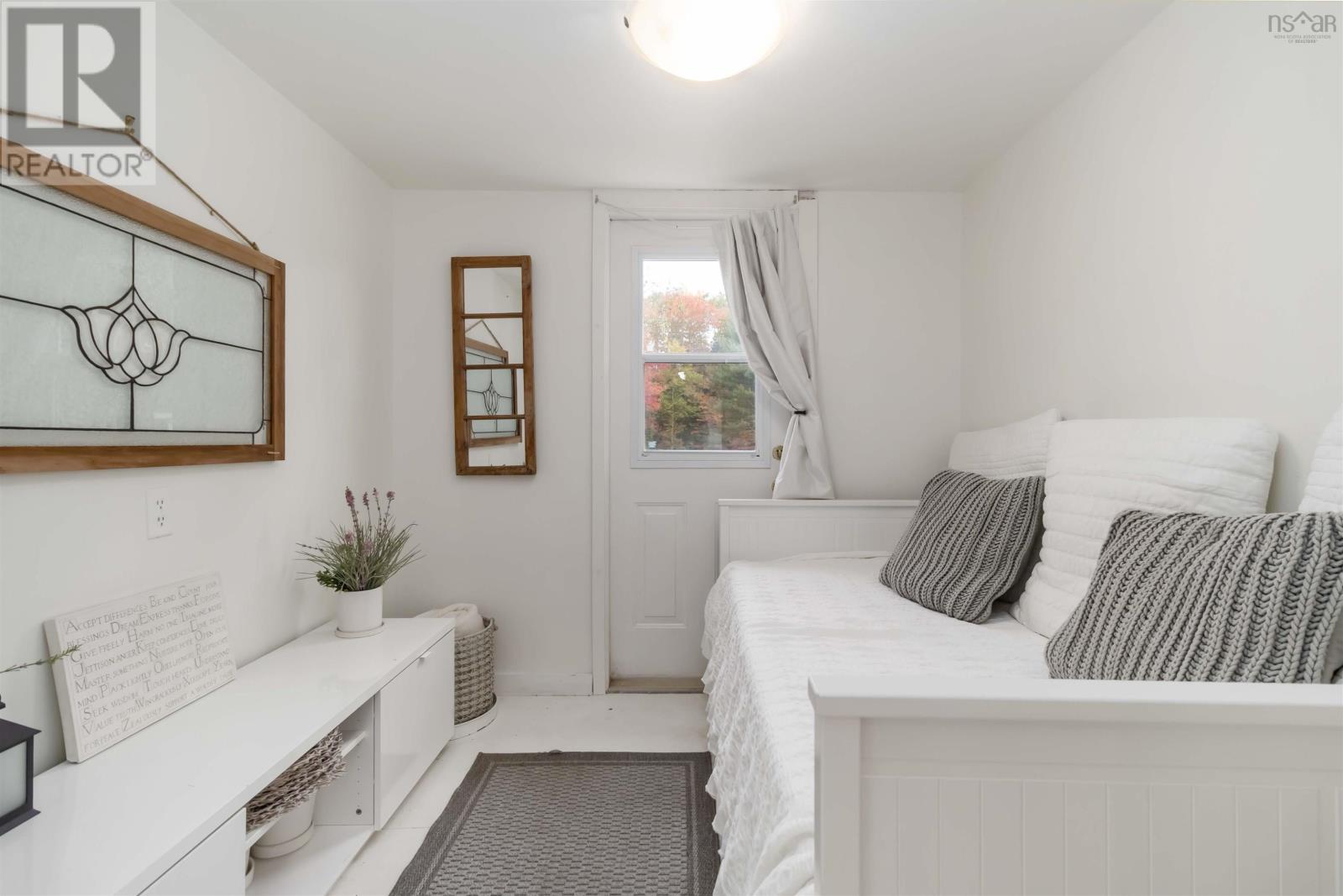 Property 3 of 38 of 2571 Highway 331