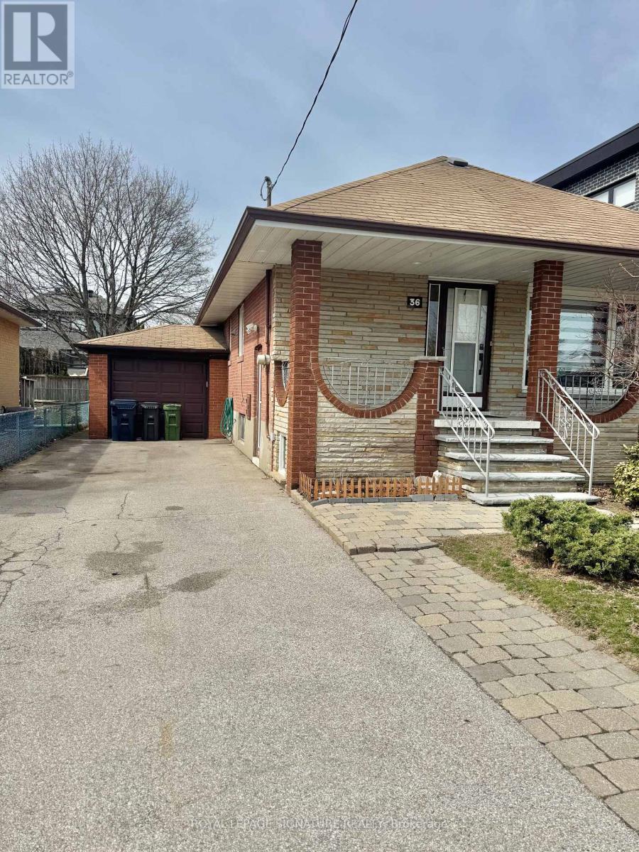 LOWER - 36 ASHMORE AVENUE - Main photo, Toronto (Stonegate-Queensway), Ontario