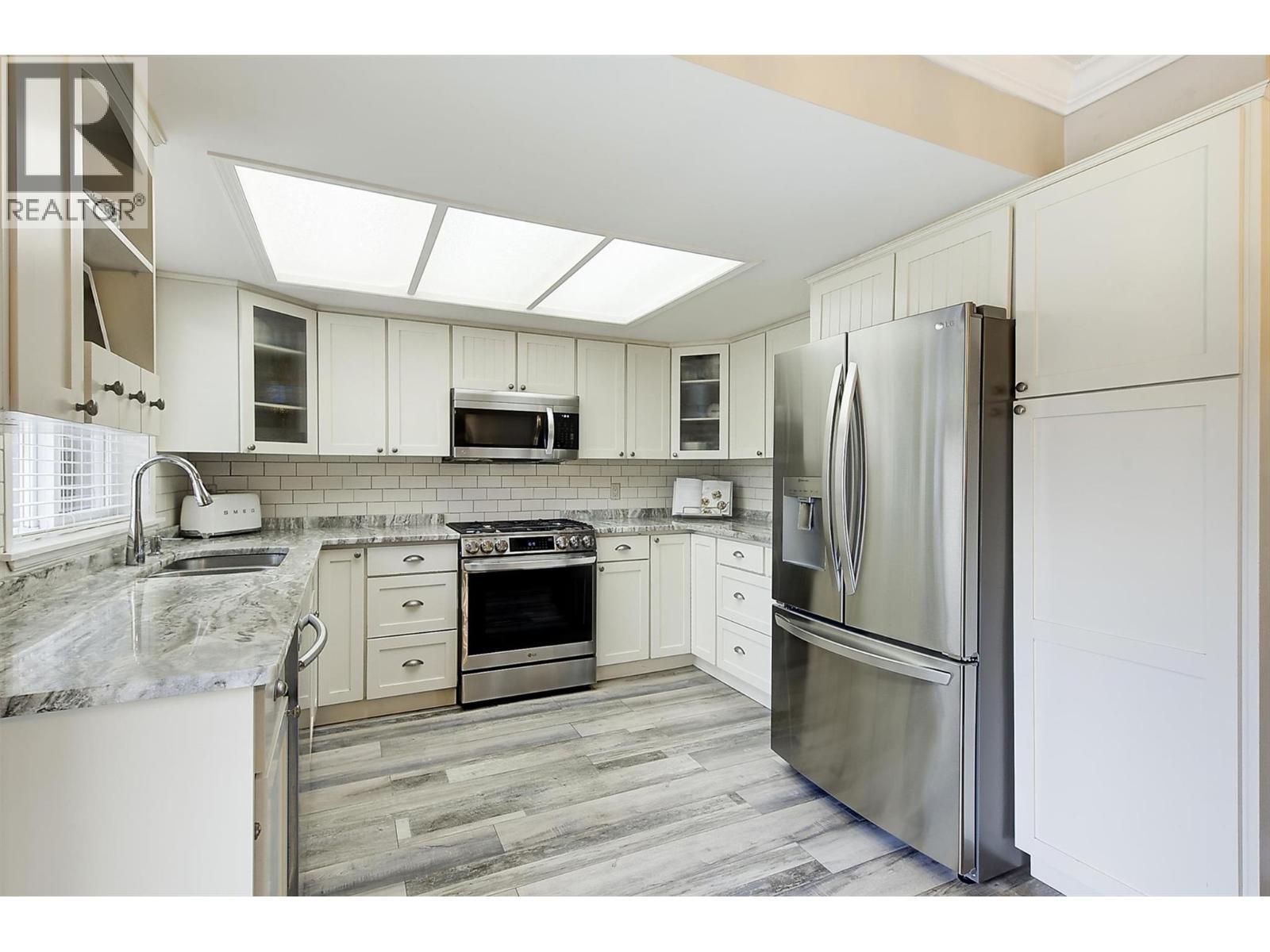  2979 Shannon Place, West Kelowna