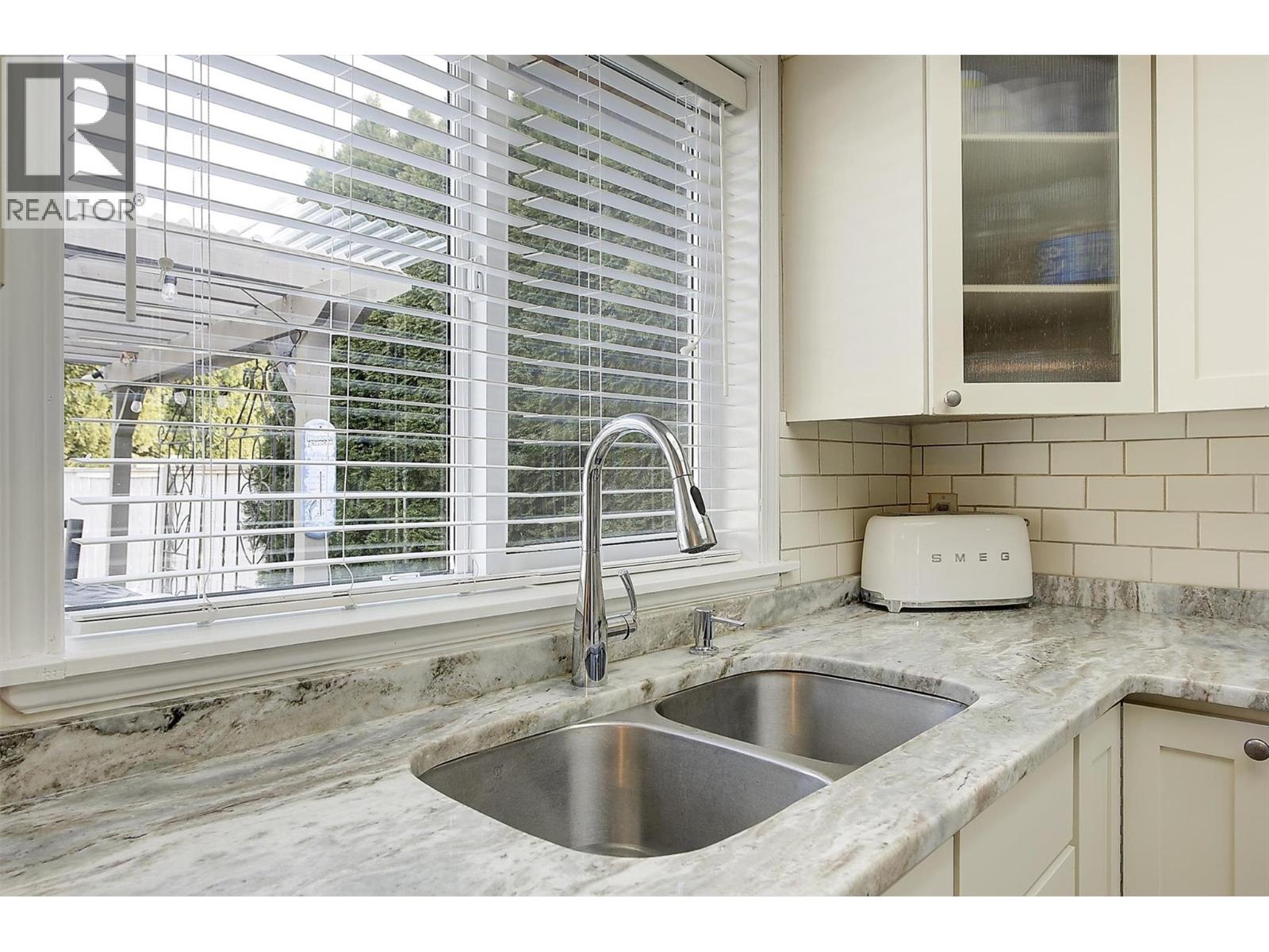  2979 Shannon Place, West Kelowna