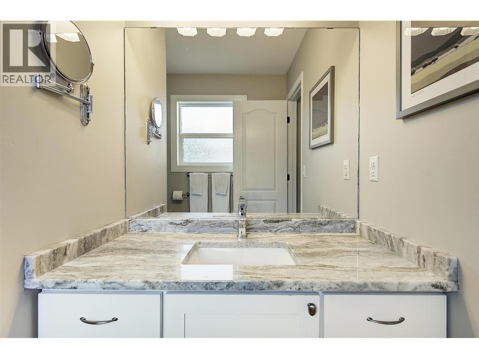  2979 Shannon Place, West Kelowna