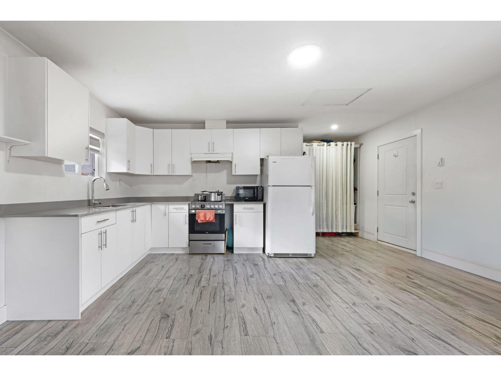 13090 72 AVENUE, Surrey