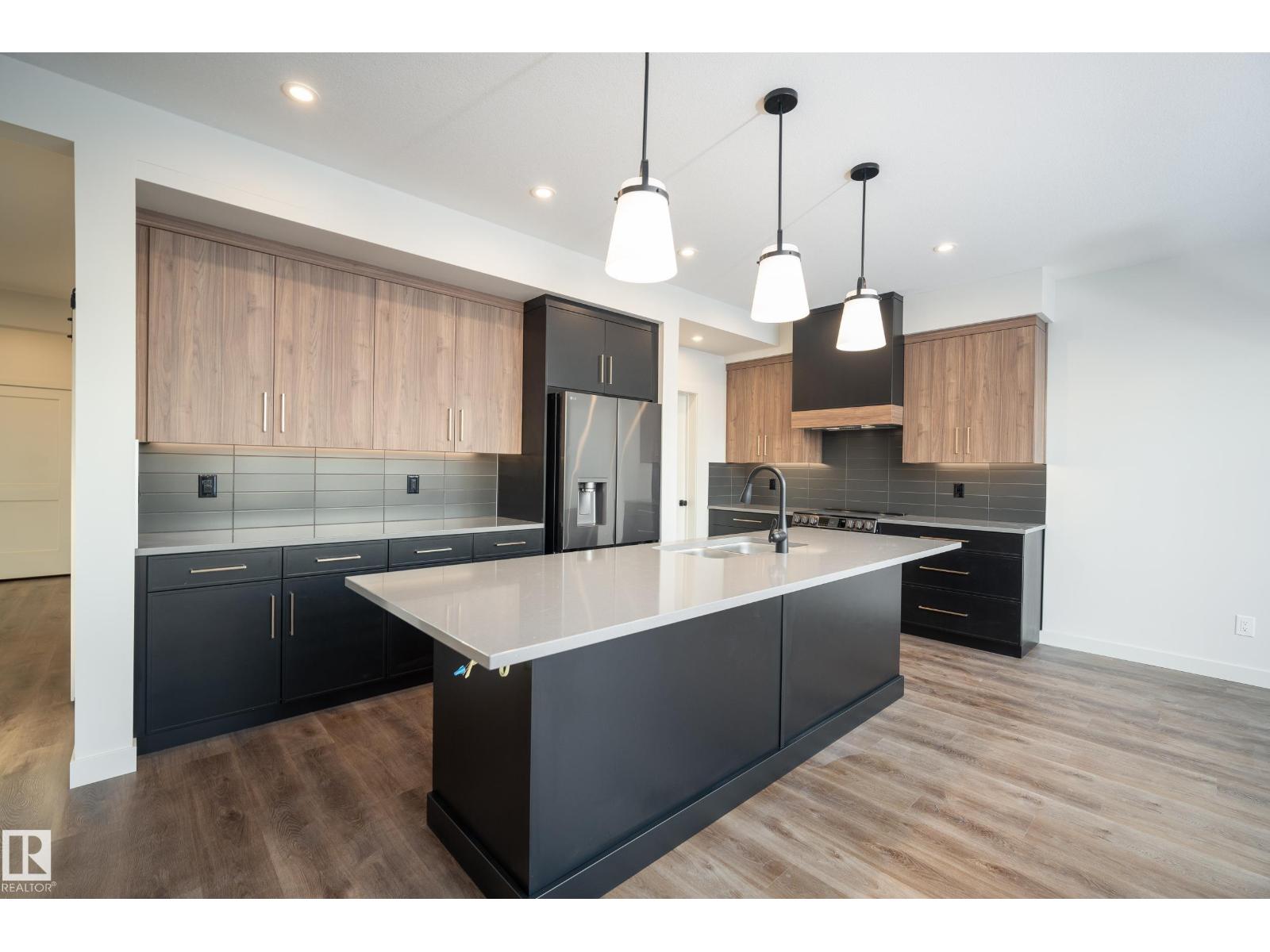 10 PRESCOTT BV, Spruce Grove