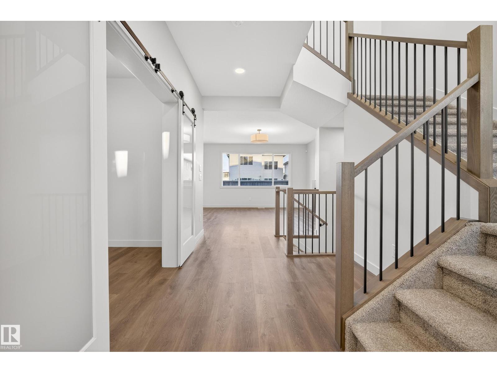 10 PRESCOTT BV, Spruce Grove