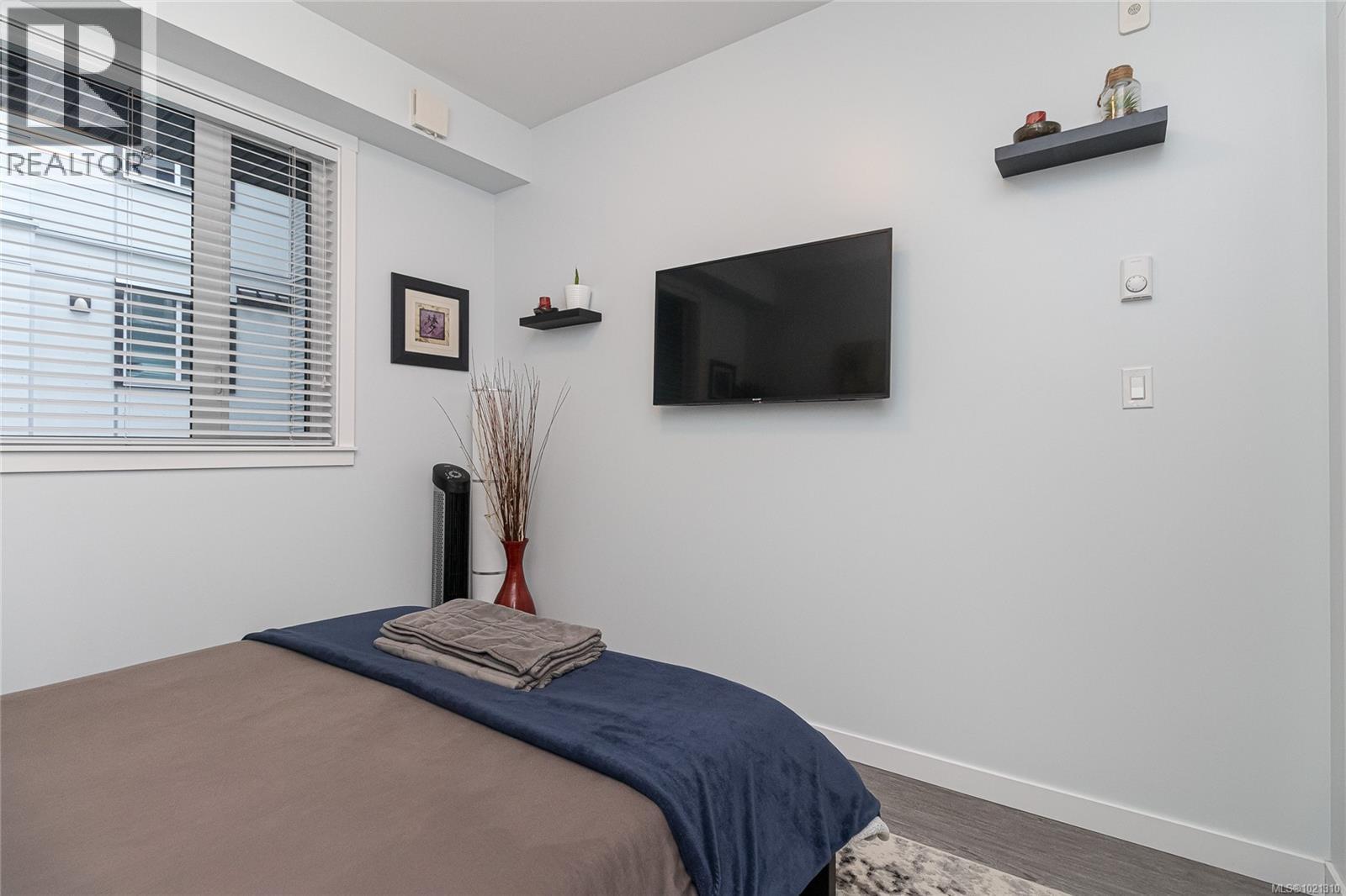 304 868 Orono Avenue, Langford