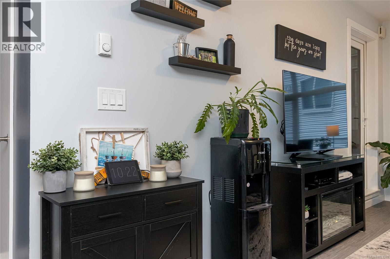 304 868 Orono Avenue, Langford