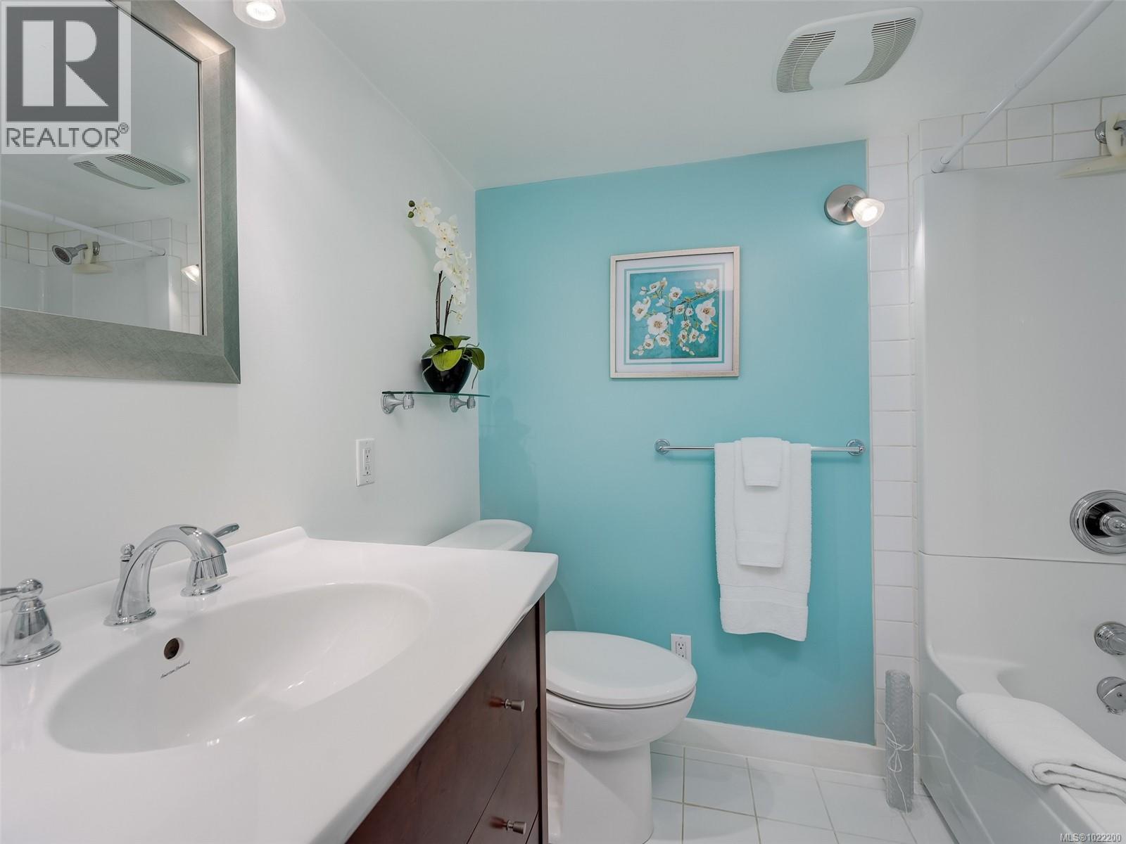 1974 Hovey Rd, Central Saanich