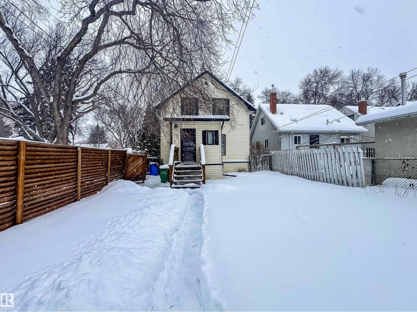 11548 89 ST NW, Edmonton