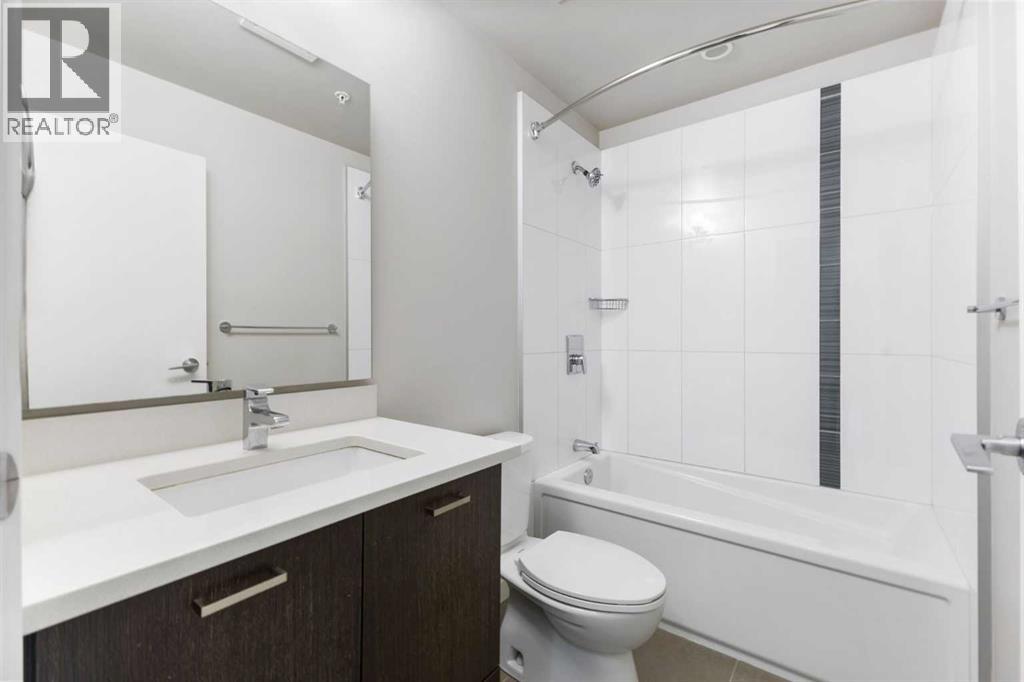 Single Family House for Sale in    Street NE Renfrew Calgary 