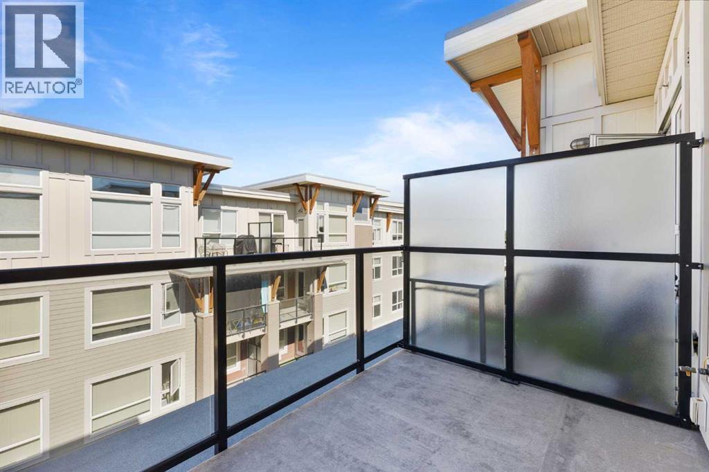 Single Family House for Sale in    Street NE Renfrew Calgary 