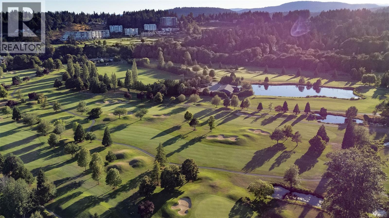 5388 Parker Ave, Saanich