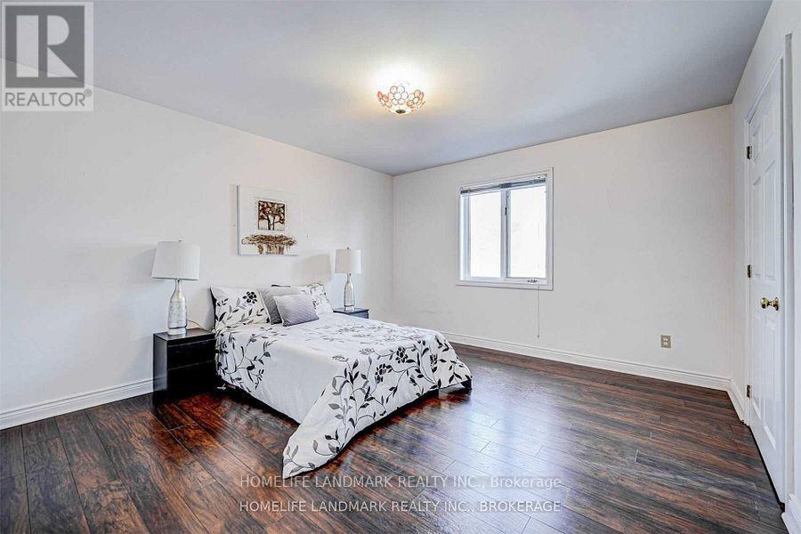 44 FRONTENAC AVENUE - 24