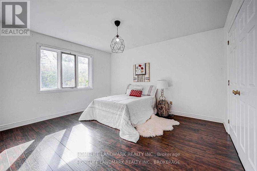 44 FRONTENAC AVENUE - 26