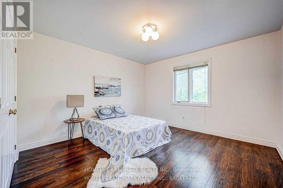 44 FRONTENAC AVENUE - 29