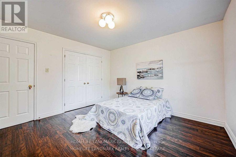 44 FRONTENAC AVENUE - 30