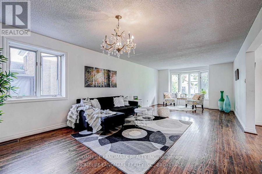 44 FRONTENAC AVENUE - 7
