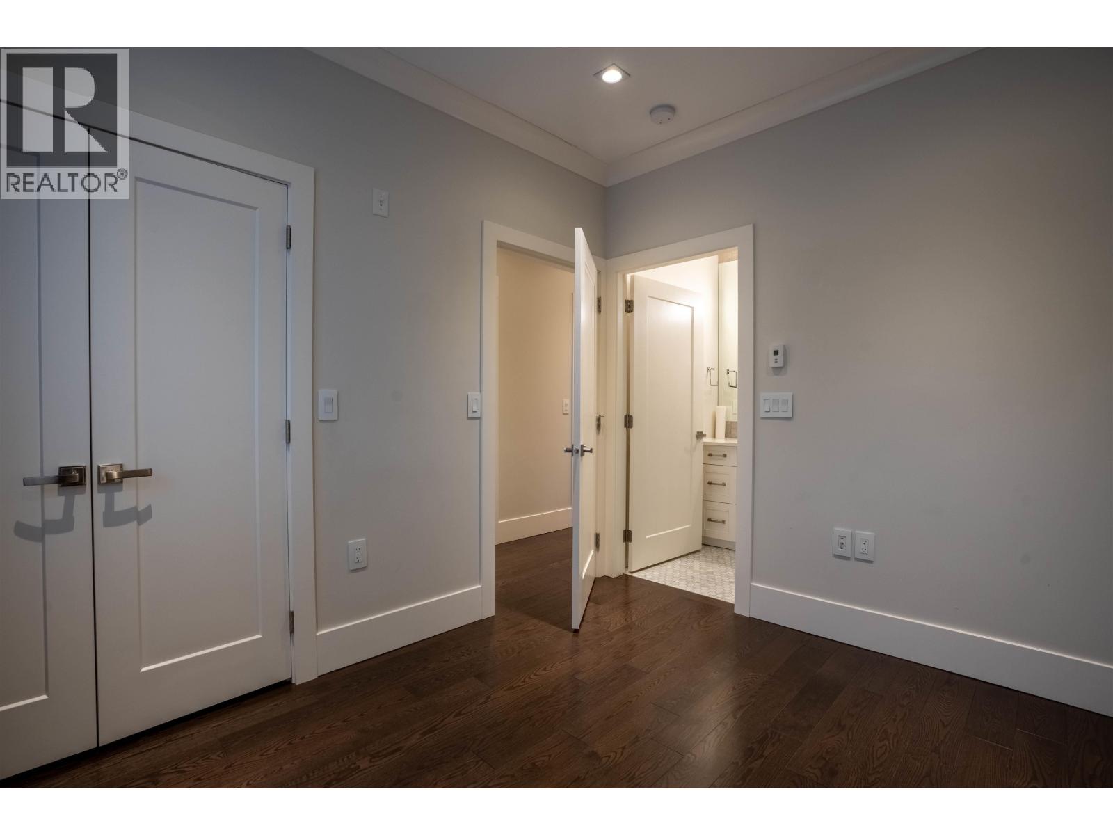 1895 W 60TH AVENUE, West Vancouver