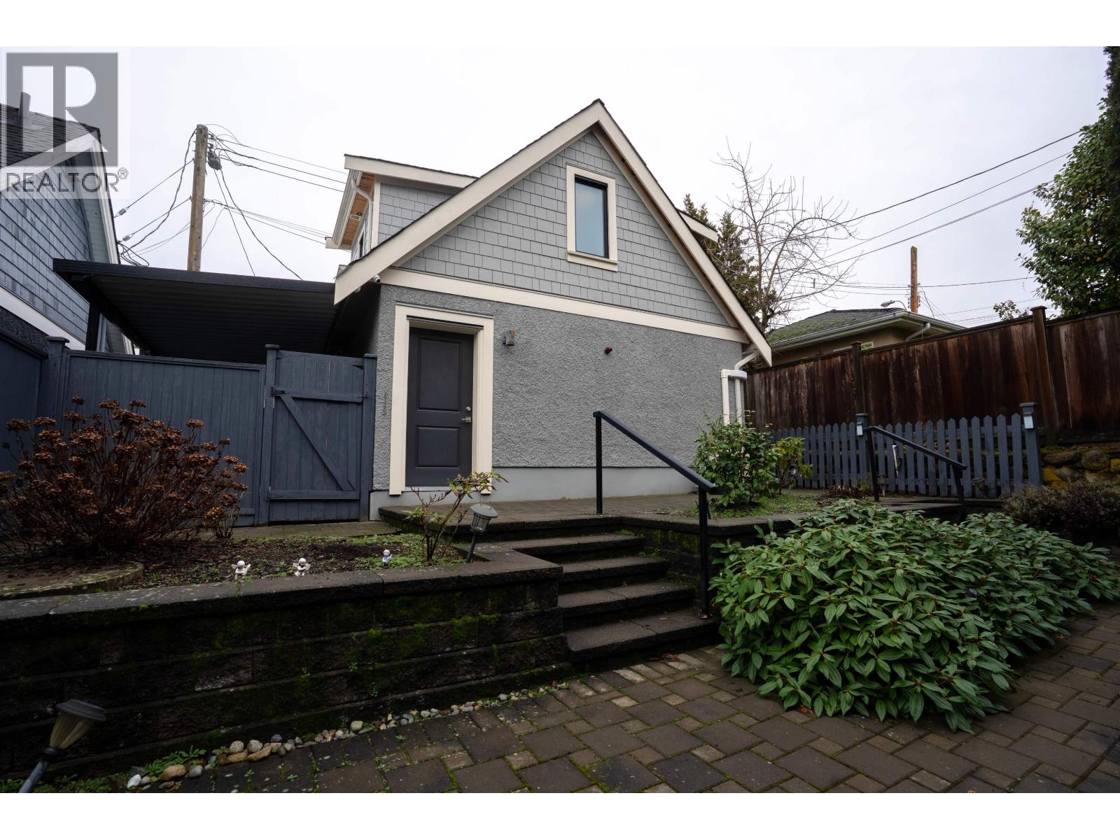 1895 W 60TH AVENUE, West Vancouver