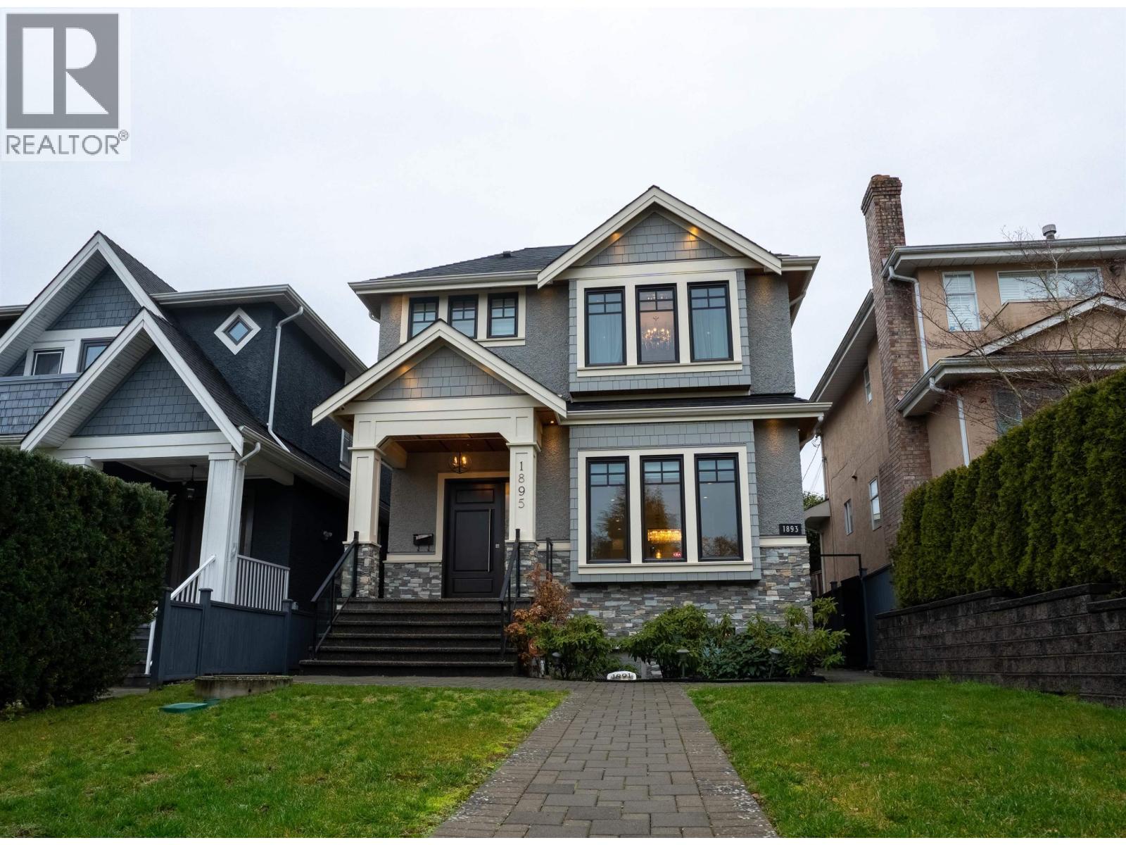 1895 W 60TH AVENUE, West Vancouver
