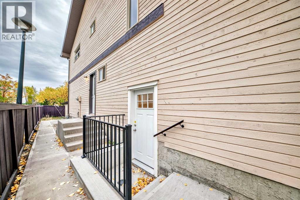 Single Family House for Sale in  Shawnessy Drive SW Shawnessy Calgary 