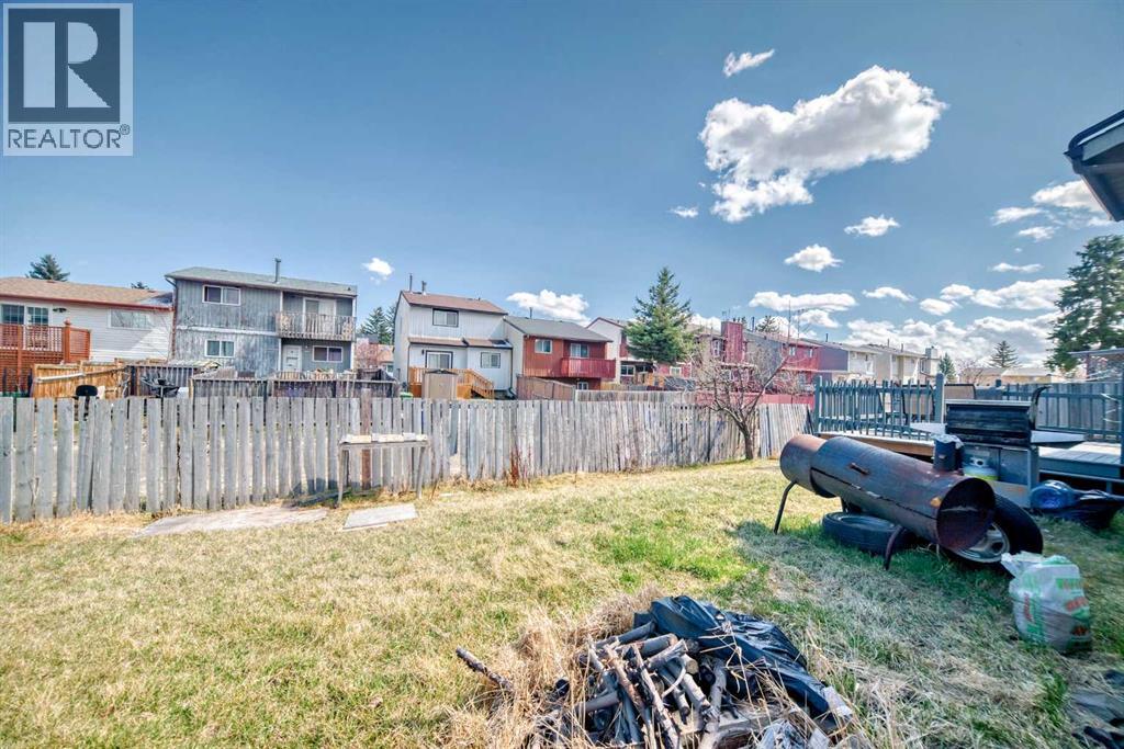 Single Family House for Sale in  Pinemill Mews NE Pineridge Calgary 
