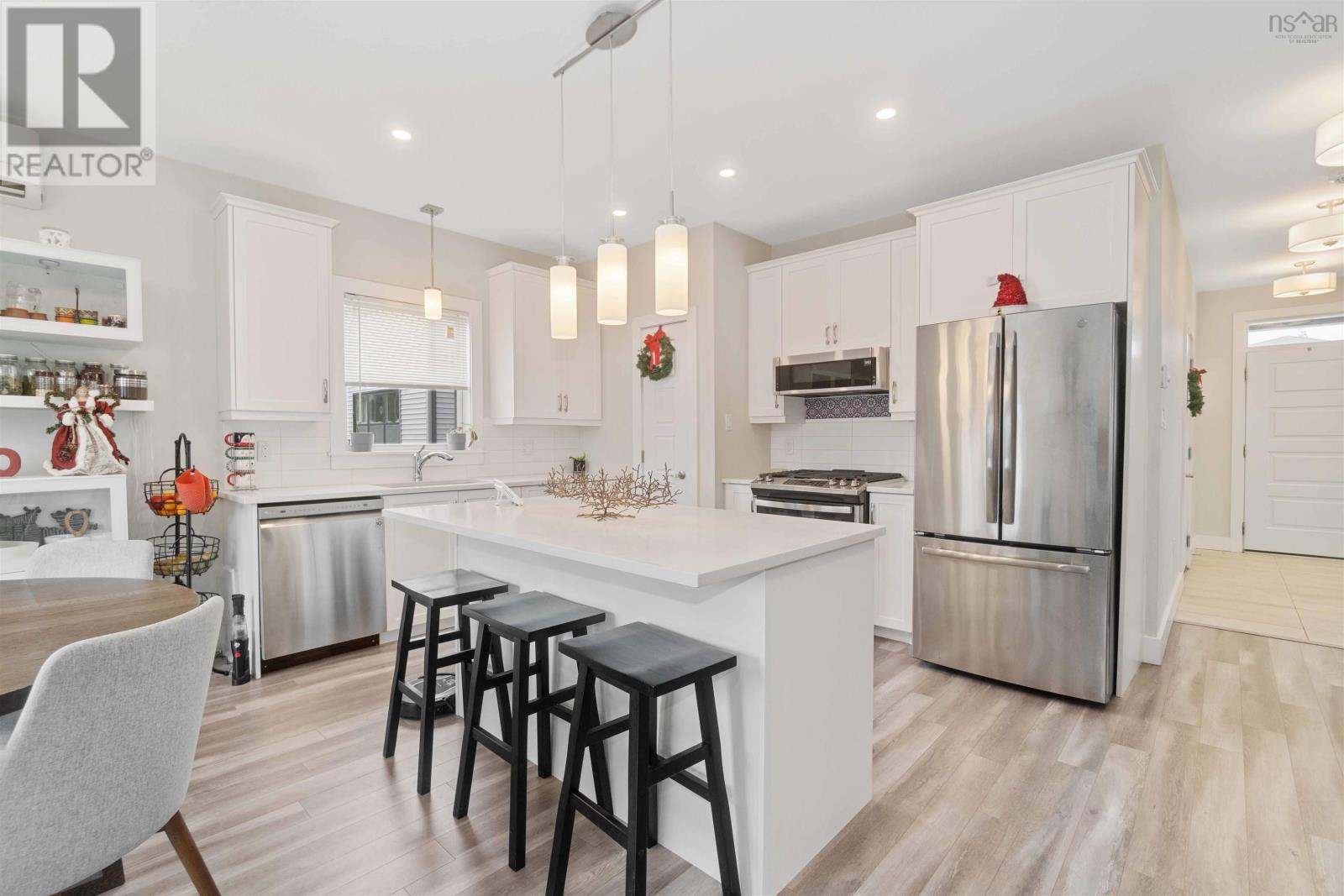 Property 11 of 46 of 11 Poonam Court