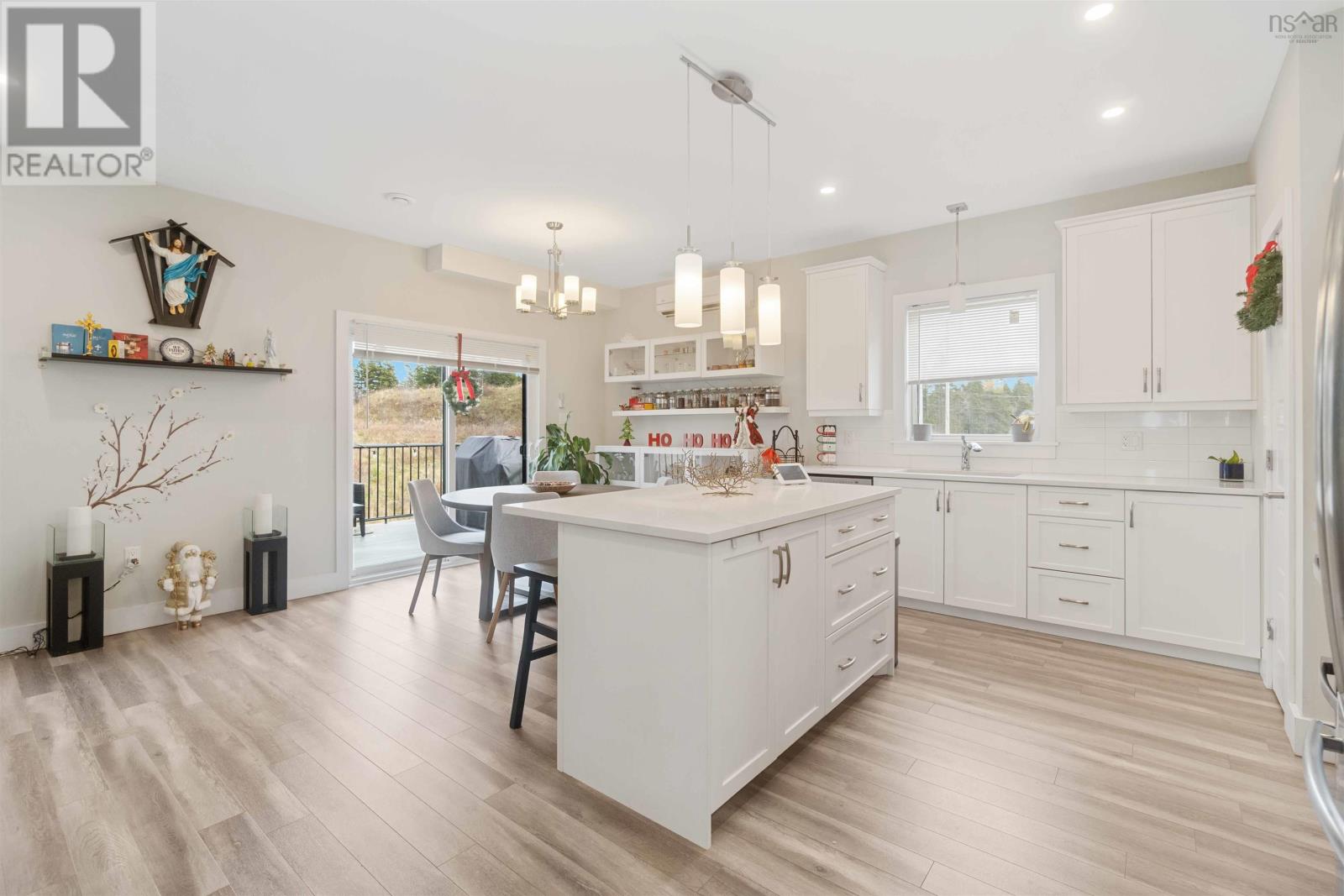 Property 10 of 46 of 11 Poonam Court