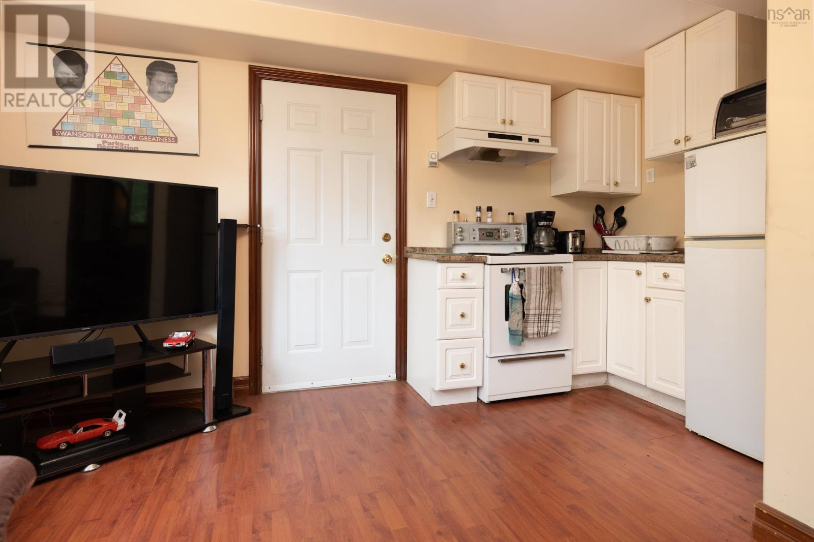 Property 4 of 51 of 11 Millview Avenue