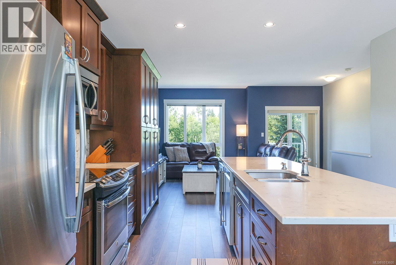 38 700 Lancaster Way, Comox