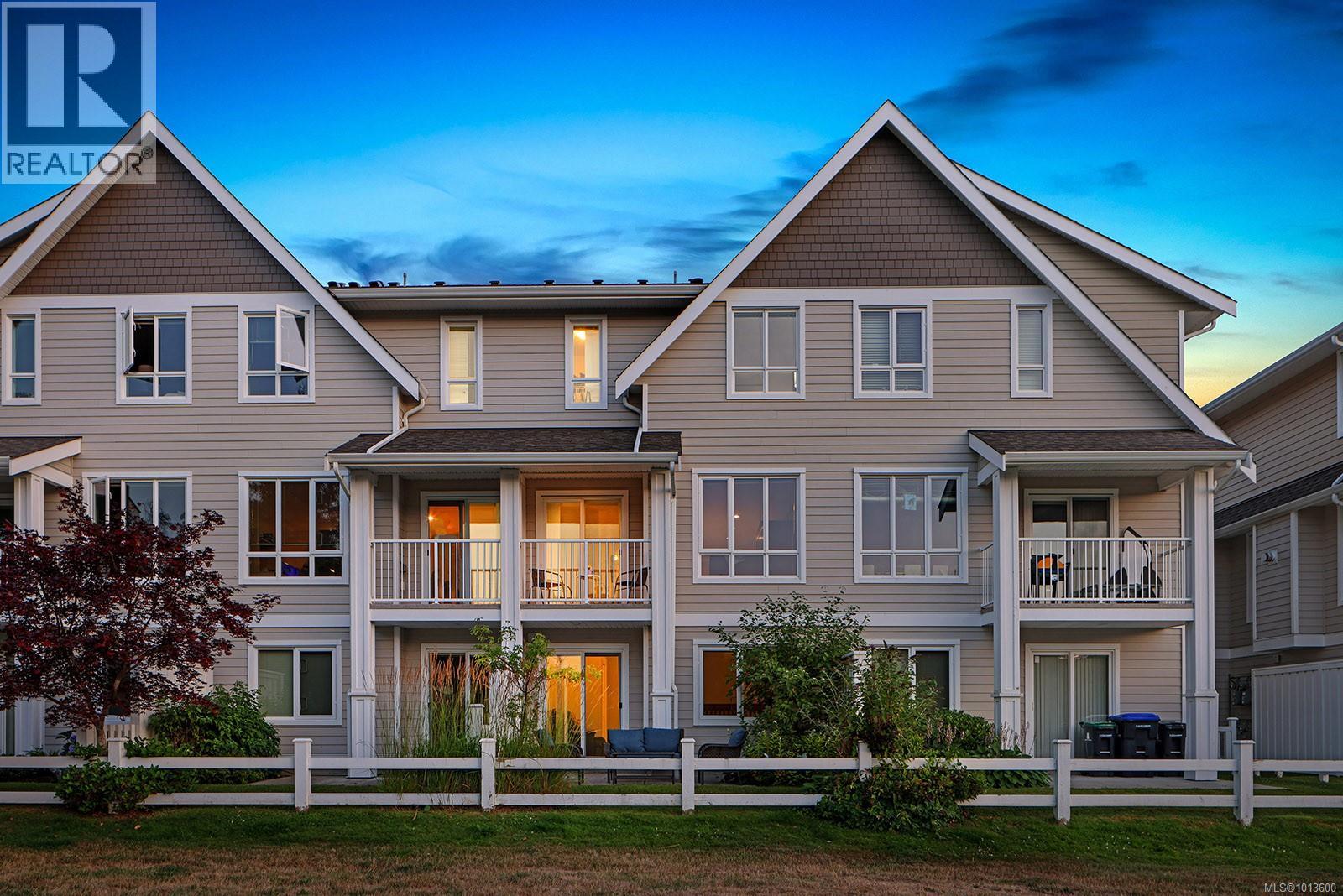 38 700 Lancaster Way, Comox