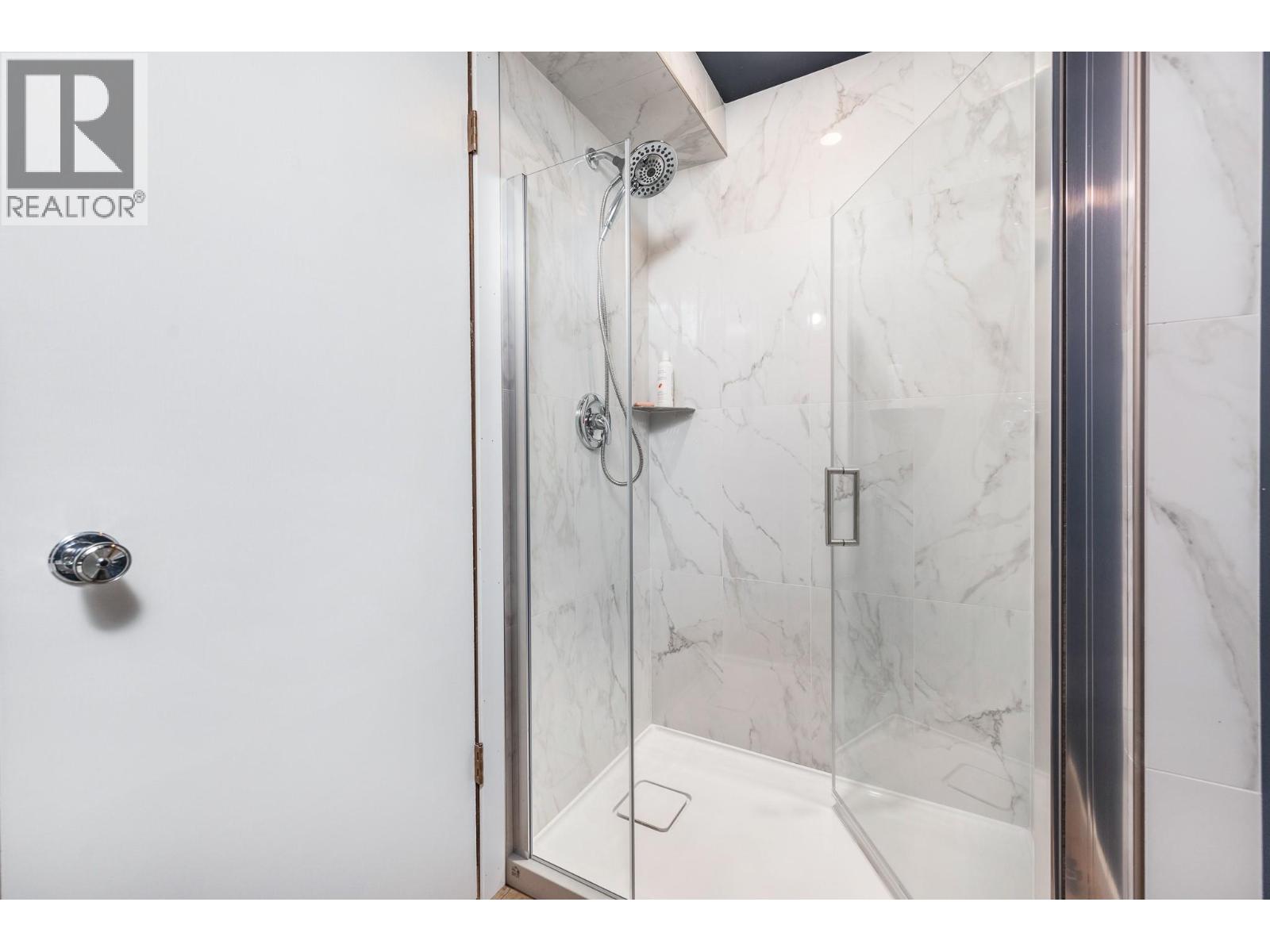  6554 Orchard Hill Road, Vernon