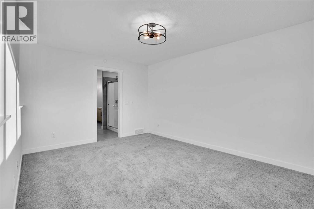 Single Family House for Sale in  LUCAS Boulevard Livingston Calgary 