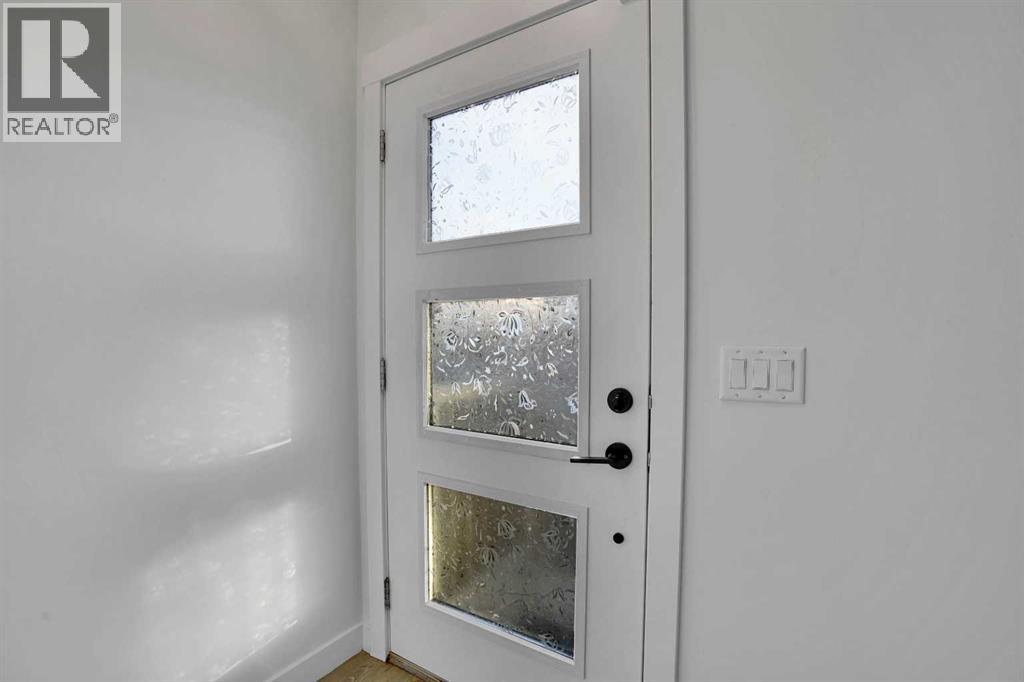 Single Family House for Sale in  LUCAS Boulevard Livingston Calgary 