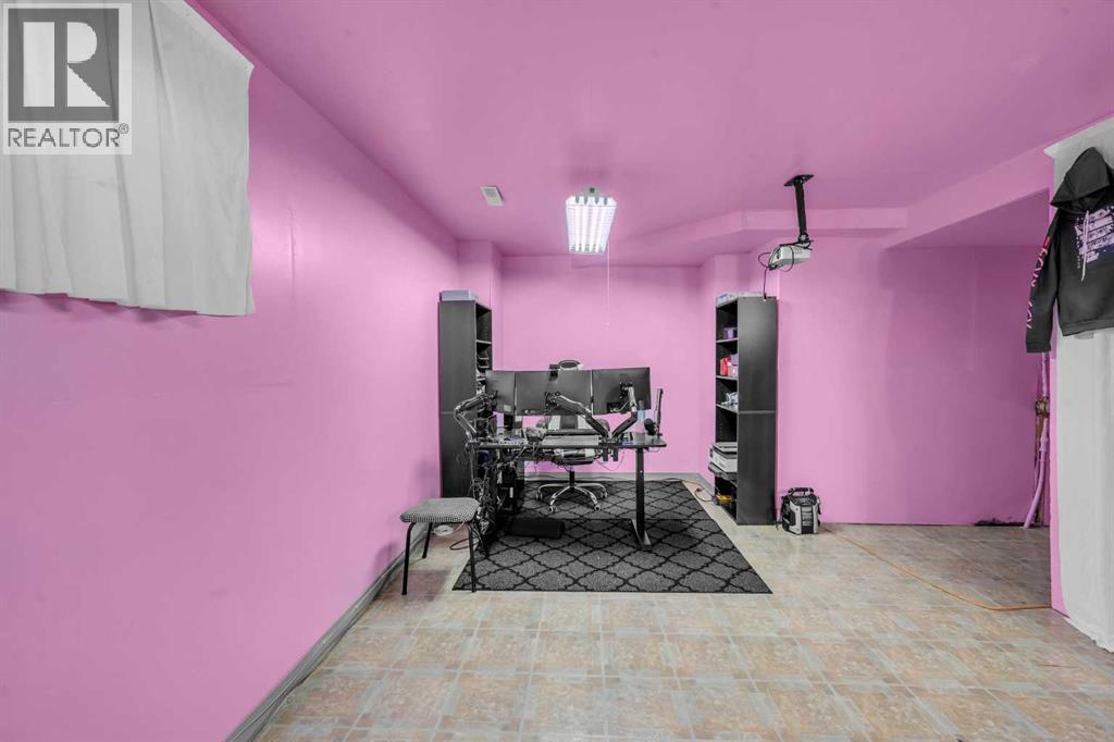 Single Family House for Sale in  Saddlemont Way NE Saddle Ridge Calgary 