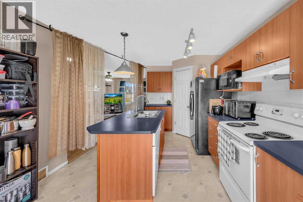 Single Family House for Sale in  Saddlemont Way NE Saddle Ridge Calgary 