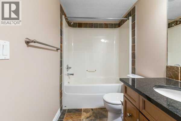 Single Family House for Sale in    Street NE Renfrew Calgary 