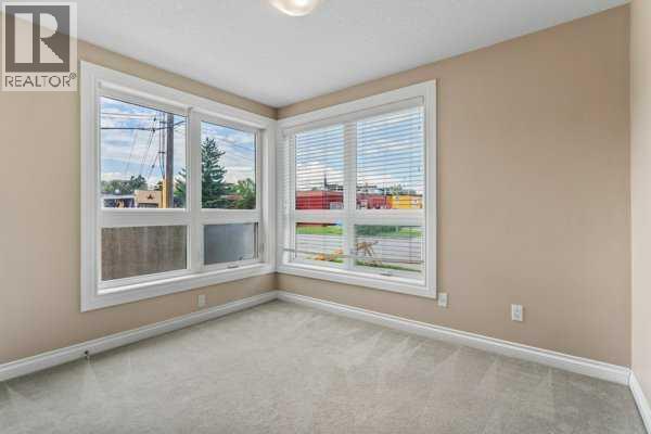 Single Family House for Sale in    Street NE Renfrew Calgary 