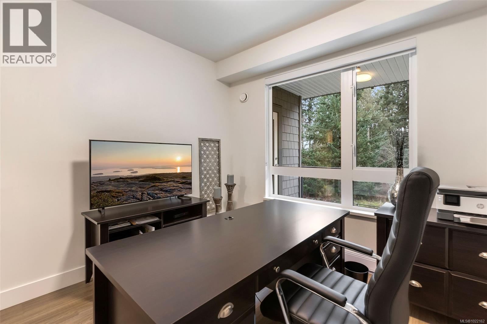 211 960 Reunion Ave, Langford