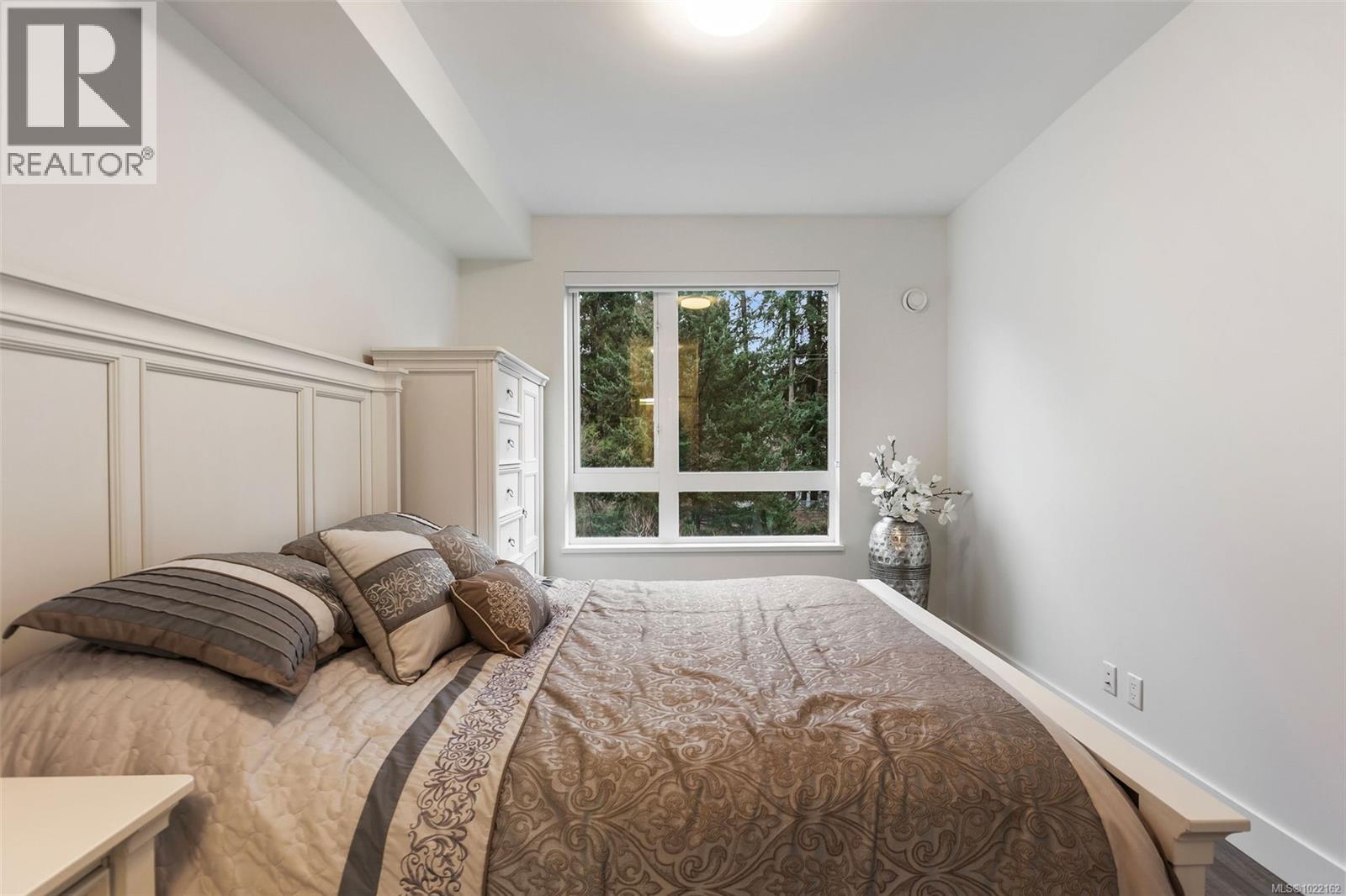 211 960 Reunion Ave, Langford