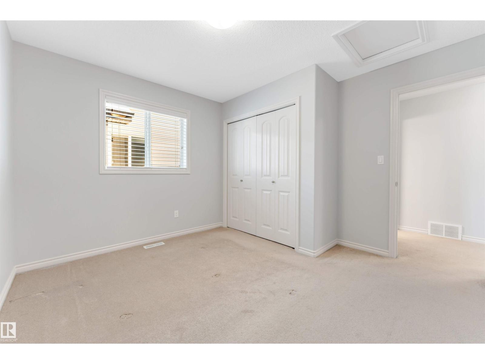 6723 19 AV SW, Edmonton