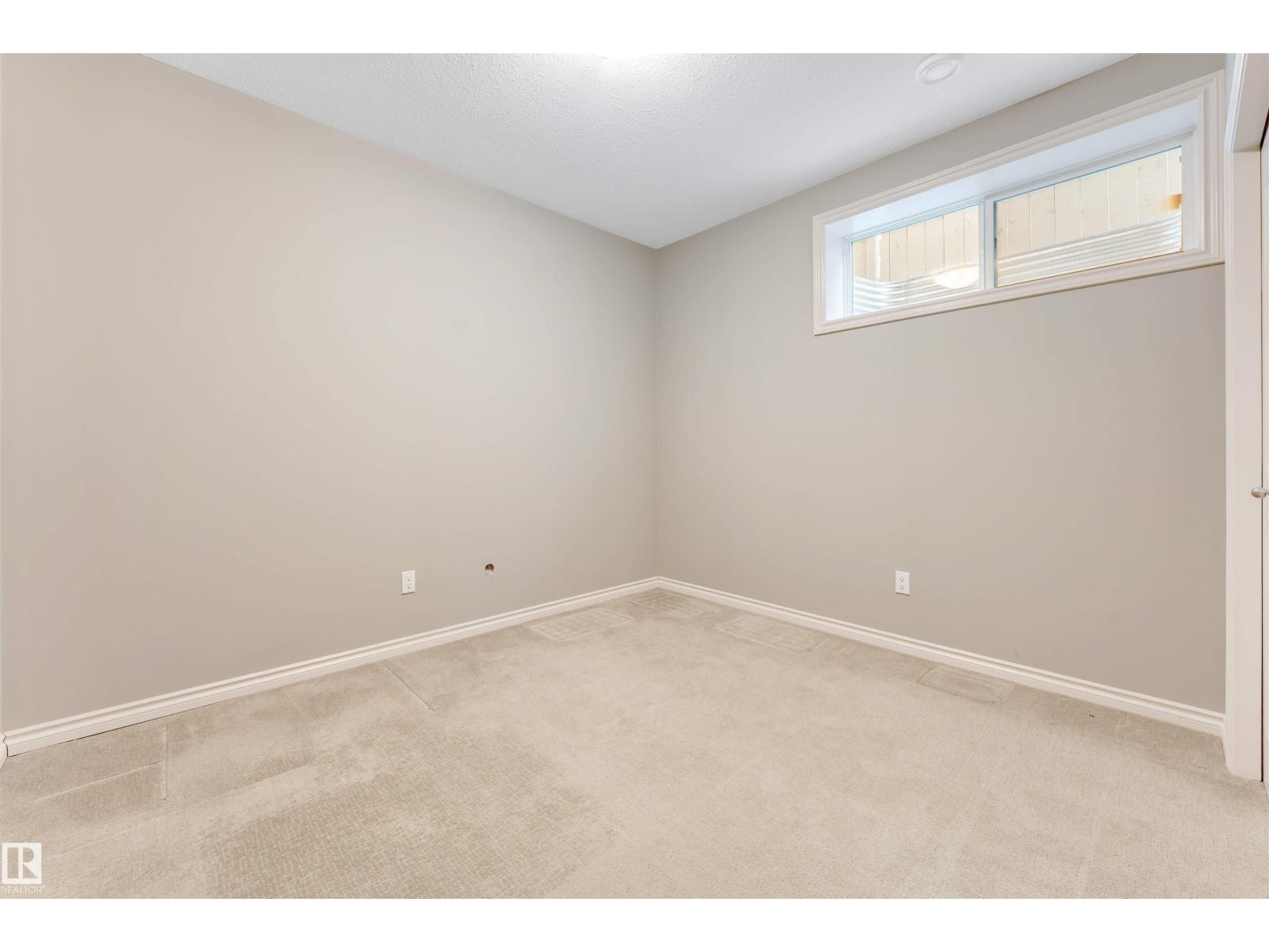 6723 19 AV SW, Edmonton