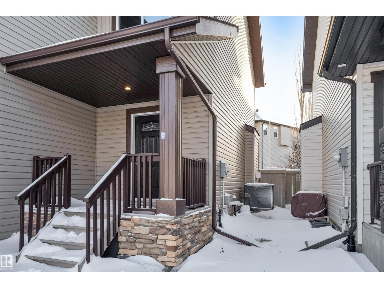 6723 19 AV SW, Edmonton