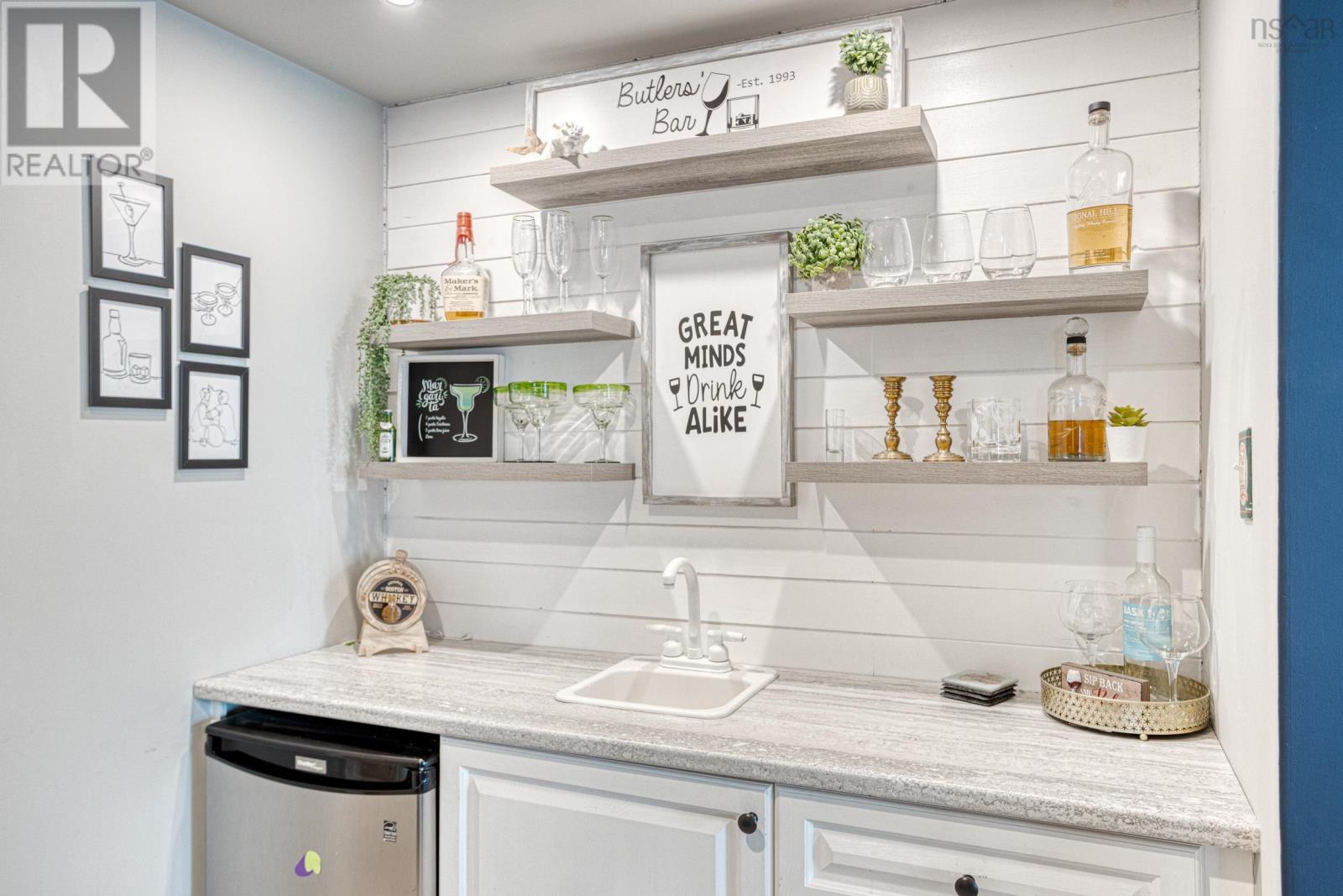 Property 38 of 50 of 40 Tenon Drive