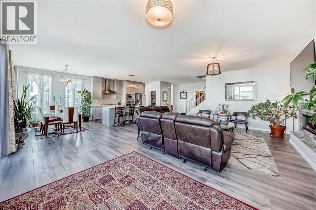 Single Family House for Sale in  Howse Mount NE Livingston Calgary 