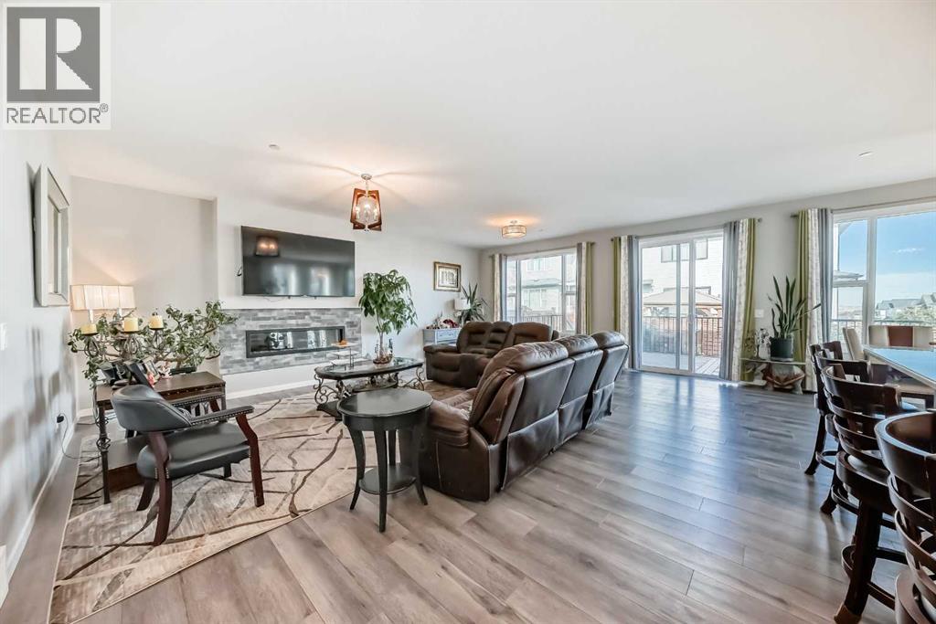 Single Family House for Sale in  Howse Mount NE Livingston Calgary 