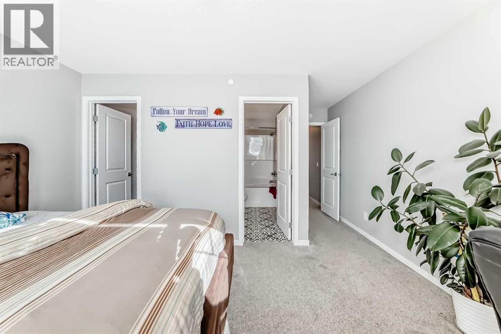 Single Family House for Sale in  Howse Mount NE Livingston Calgary 