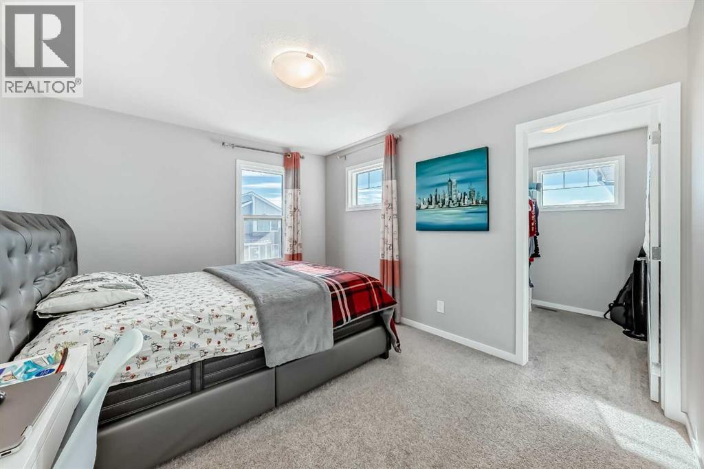 Single Family House for Sale in  Howse Mount NE Livingston Calgary 