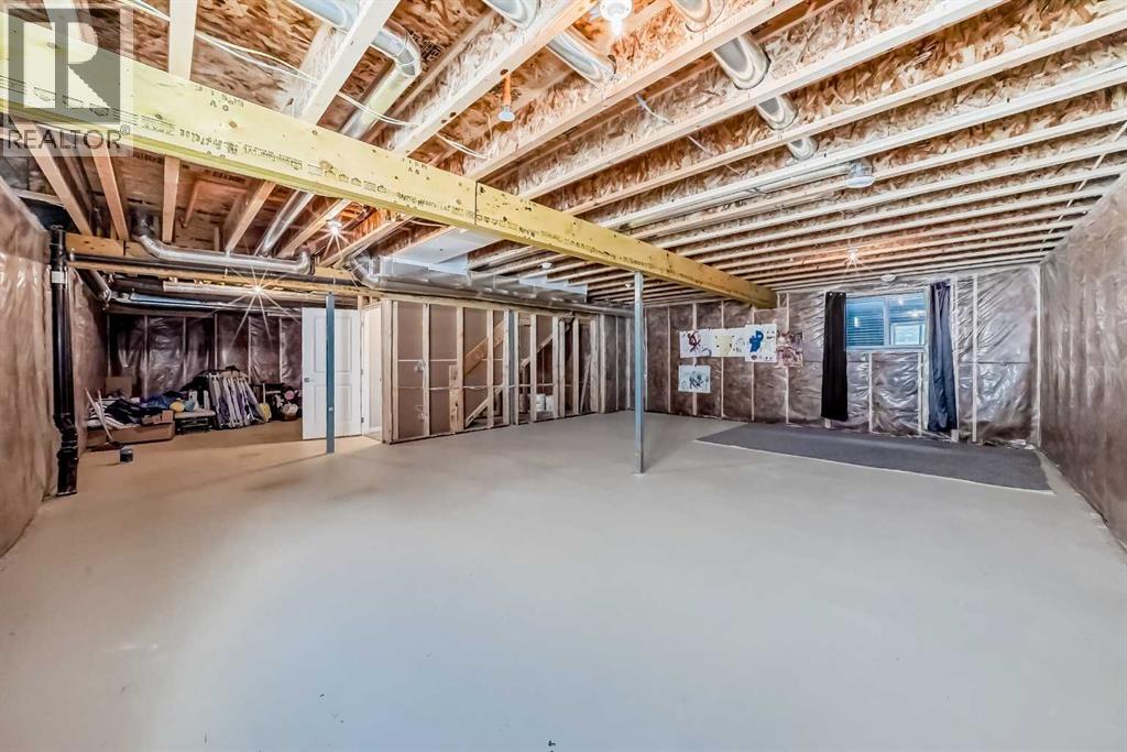 Single Family House for Sale in  Howse Mount NE Livingston Calgary 