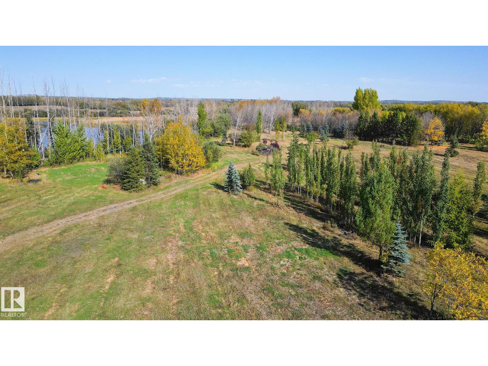 1020 HIGHWAY 16, Rural Parkland County